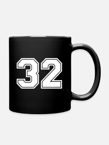 Nummer 32 - Tasse einfarbig - Schwarz