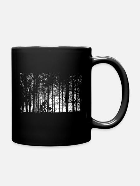 Silhouette du sentier forestier : vélo - Mug uni - noir