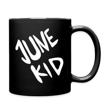 Juni Kind Handlettering Schriftzug - Tasse einfarbig - Schwarz - Rechts