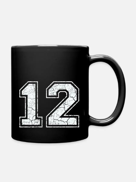 12 in weiß im Vintage-Look - Tasse einfarbig - Schwarz