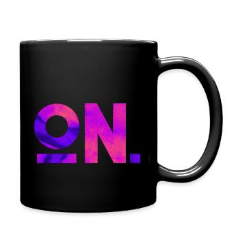 ON. Ein Shirt, ein Wort. - Tasse einfarbig - Schwarz - Rechts
