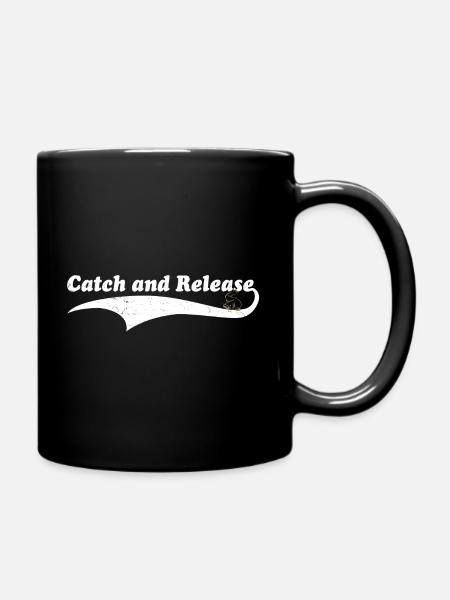 Attraper et relâcher la pêche au silure - Mug uni - noir