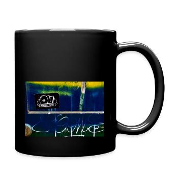 Straßenkunst mit blauer Tür - Tasse einfarbig - Schwarz - Rechts