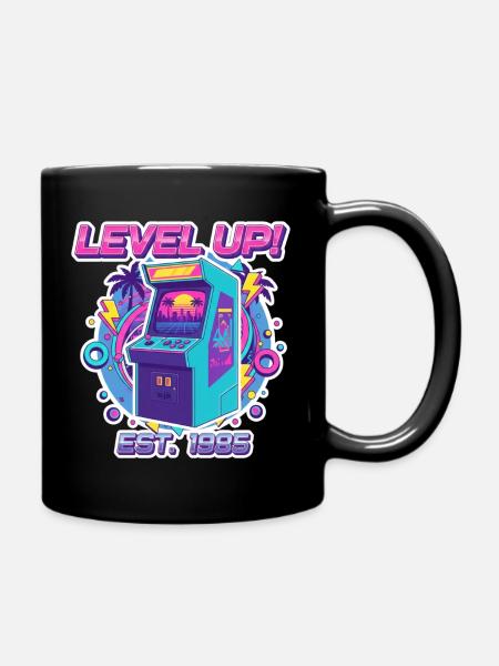Level Up 1985 – Retro Arcade Automat Design - Full Colour Mug - black