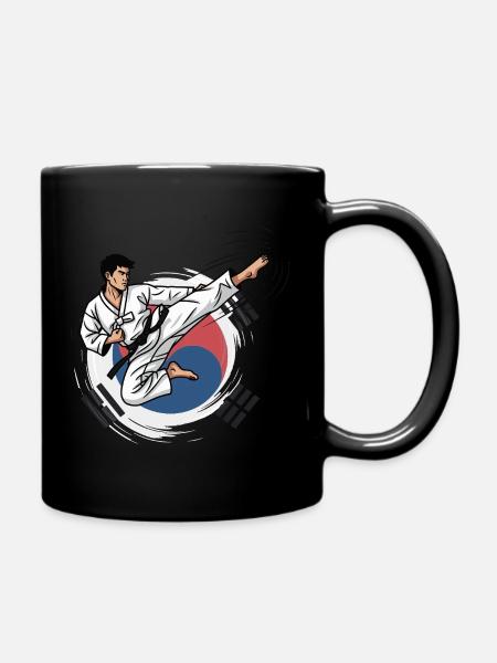 Illustration dynamique des arts martiaux de taekwondo - Mug uni - noir