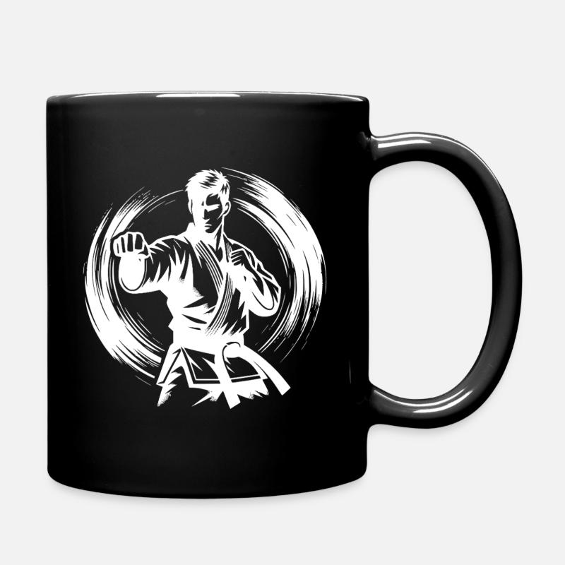 Dynamische Kampfpose Perfekte Karate Silhouette - Tasse einfarbig - Schwarz