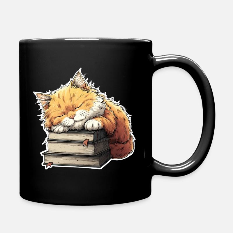 Süße Katze schläft auf Bücherstapel - Tasse einfarbig - Schwarz