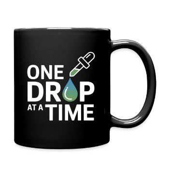 Homöopathie Tropfen für Tropfen Professionelle Ausrüstung - Tasse einfarbig - Schwarz - Rechts