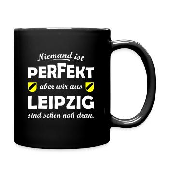 Leipzig nah am Perfekt - Tasse einfarbig - Schwarz - Rechts