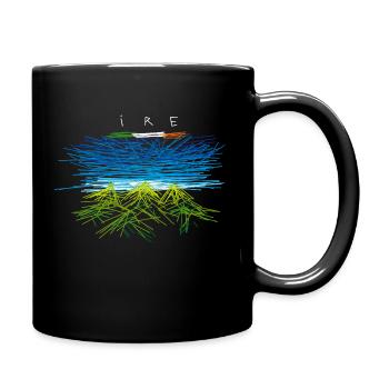 Ire mit grünen Hügeln - Tasse einfarbig - Schwarz - Rechts