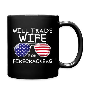 Troquez la femme pour les feux d’artifice masculins le 4 juillet - Mug uni - noir - Droite