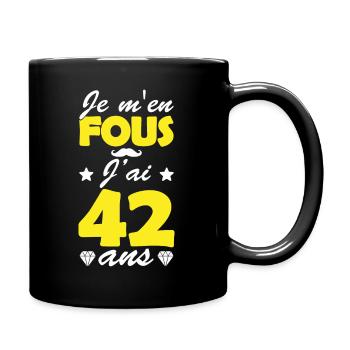 j'ai 42 ans / cadeau anniversaire 42 ans - Mug uni - noir - Droite