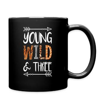 Young Wild And Three Geburtstag Shirt - Tasse einfarbig - Schwarz - Rechts