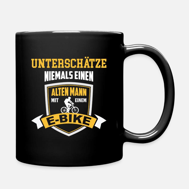E-Bike alter Mann Opa Spruch - Tasse einfarbig - Schwarz