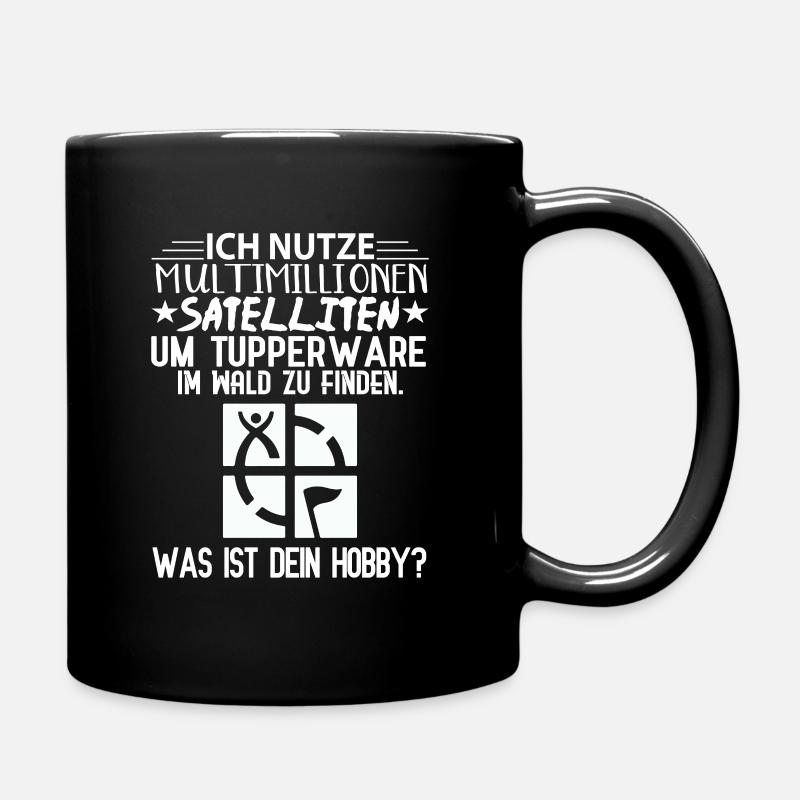 multimillionen satelliten hobby geocaching spruch - Tasse einfarbig - Schwarz