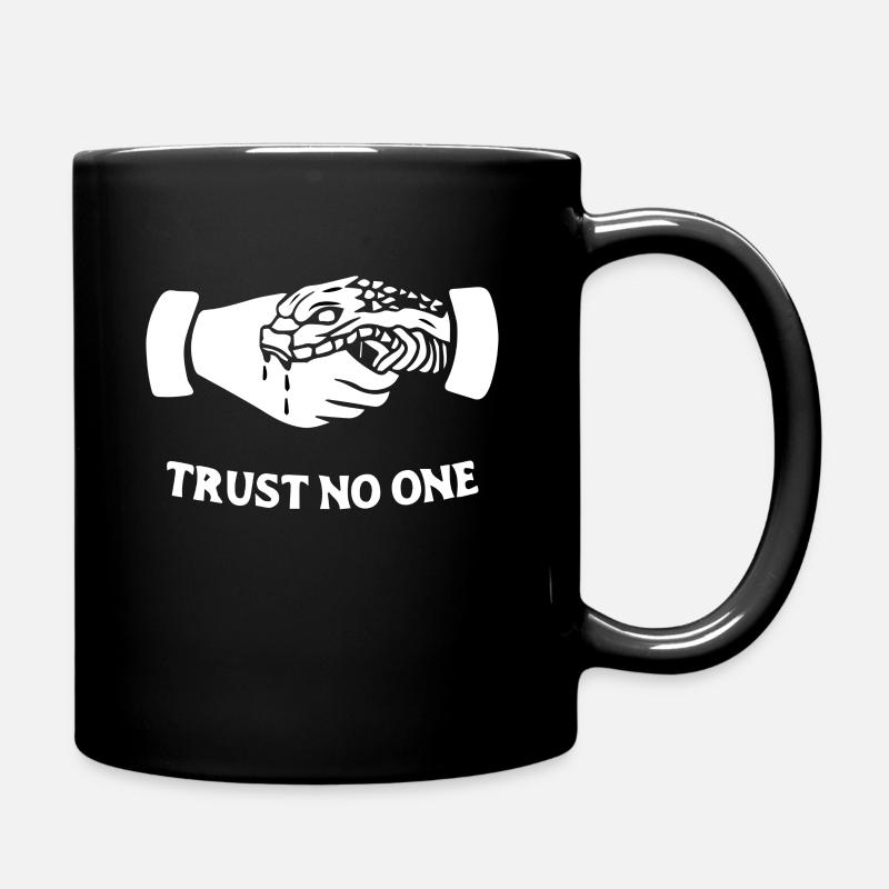 Trust No One - Vertraue Keinen - Tasse einfarbig - Schwarz