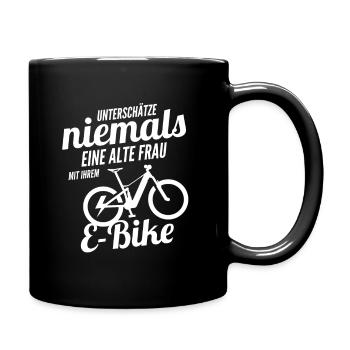 Unterschätze nie eine alte Frau mit Ihrem E-Bike - Tasse einfarbig - Schwarz - Rechts