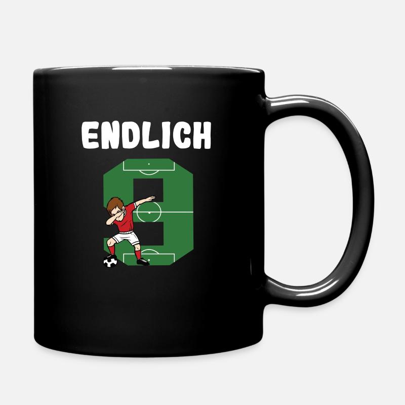 Endlich 9 Fußball Geburtstag Jungen Geschenk Cool - Tasse einfarbig - Schwarz