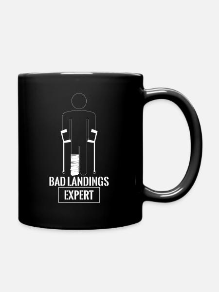 Bad Landings Expert T-Shirt Geschenk Beinbruch - Tasse einfarbig - Schwarz
