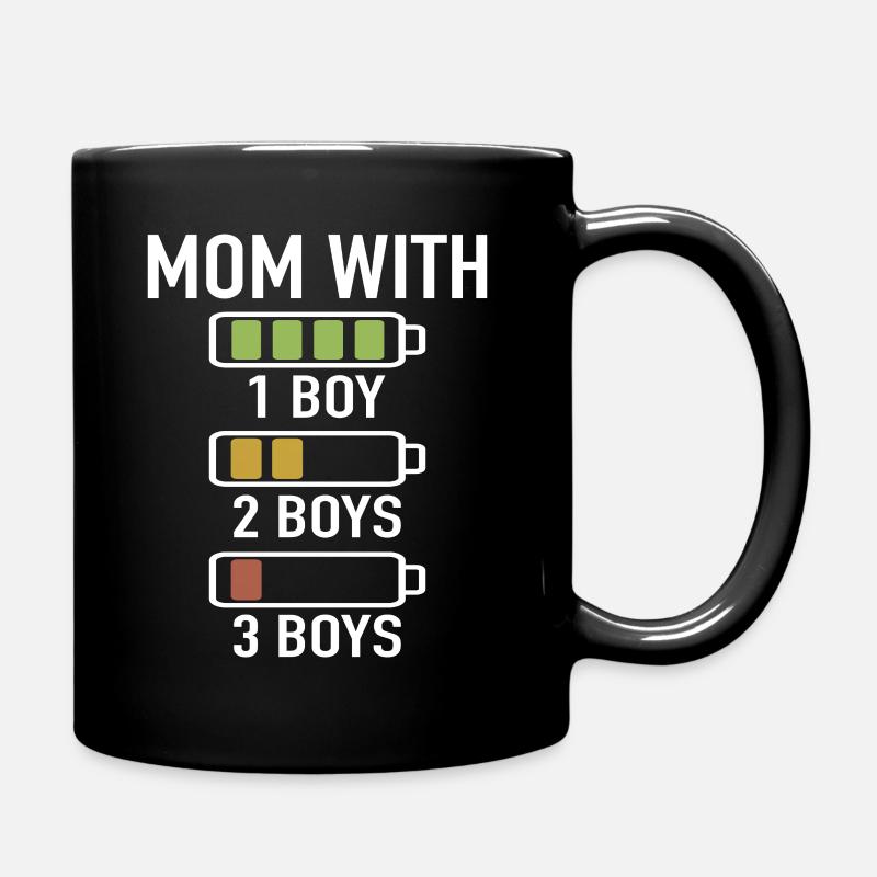 Mom with three Boys Battery Empty Mama mit 3 Söhne - Tasse einfarbig - Schwarz