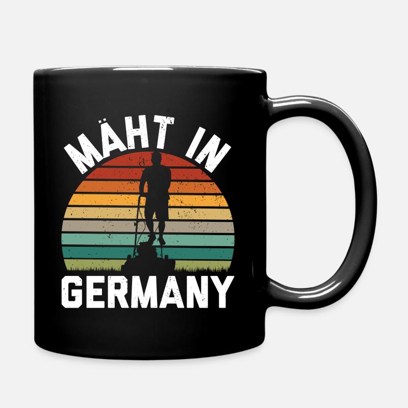 Mäht in Germany Lustig Garten Hobbygärtner - Tasse einfarbig - Schwarz