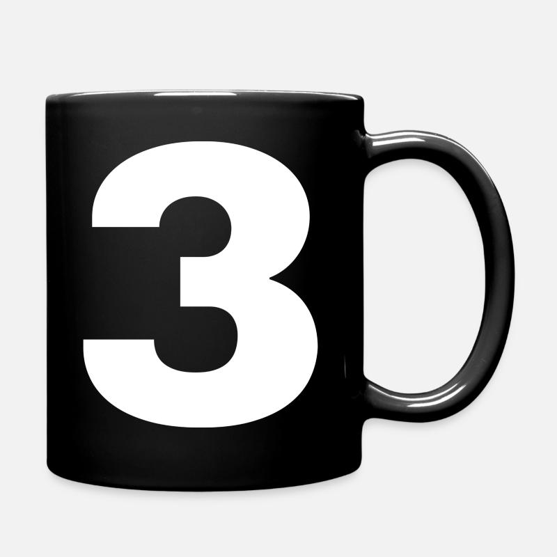 Tshirt numéro 3 - Mug uni - noir