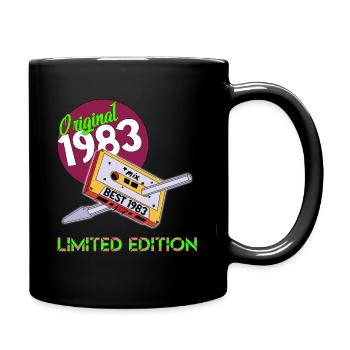 1983 TSHIRT ein tolles Geschenk für Frau und Mann - Tasse einfarbig - Schwarz - Rechts