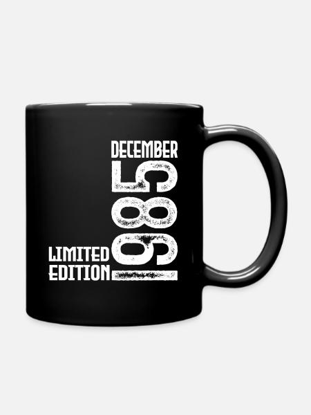 Geburtstagsgeschenk Dezember 1985. Dezember 1985. - Tasse einfarbig - Schwarz