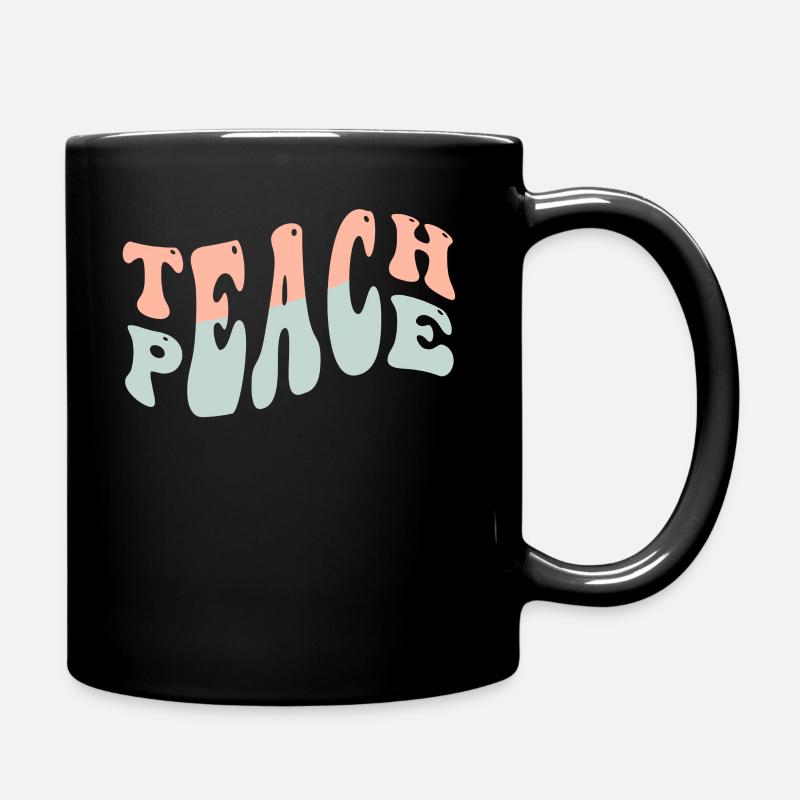 Teach Peace Word Game Groovy Hippie Teacher - Tasse einfarbig - Schwarz