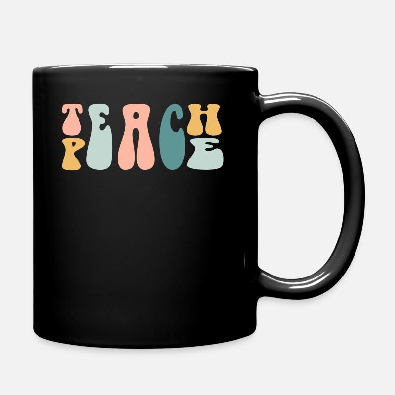 Teach Peace Word Game Groovy Hippie Teacher - Tasse einfarbig - Schwarz