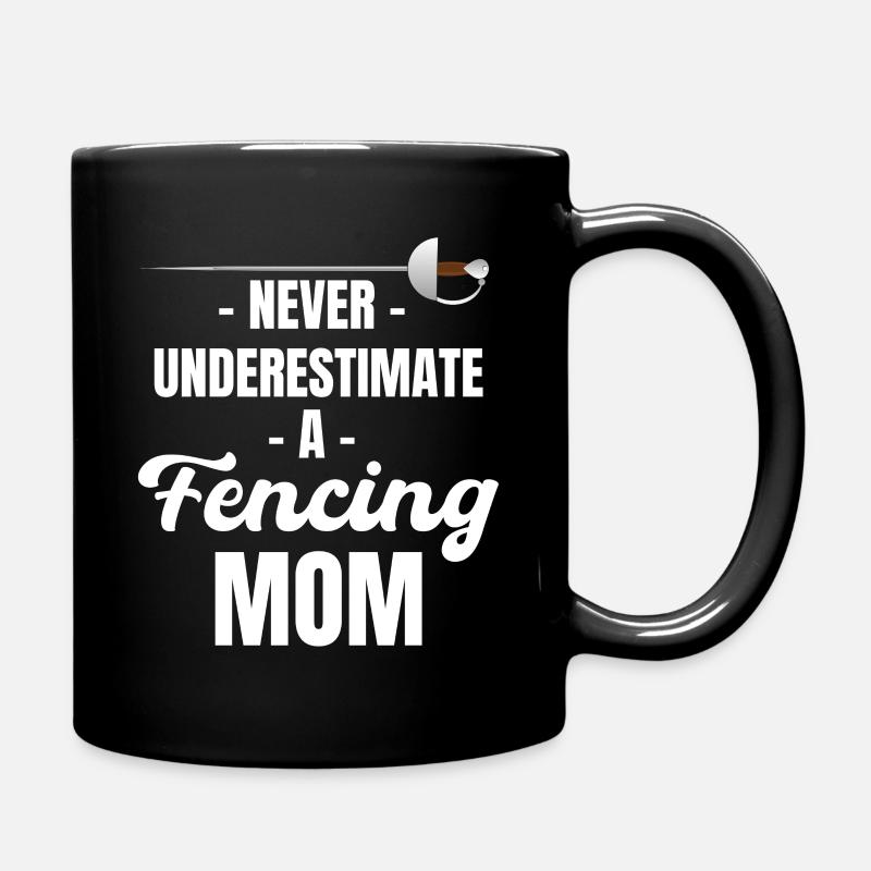 Ne sous-estimez jamais une mère d’escrime - Mug uni - noir