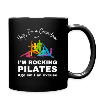 Yep, I'am a Pilates Grandma Omi für Pilateskurs - Tasse einfarbig - Schwarz - Rechts