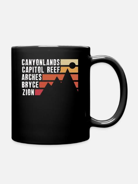 Erkunden Sie die Berge der Utah-Nationalparks - Tasse einfarbig - Schwarz