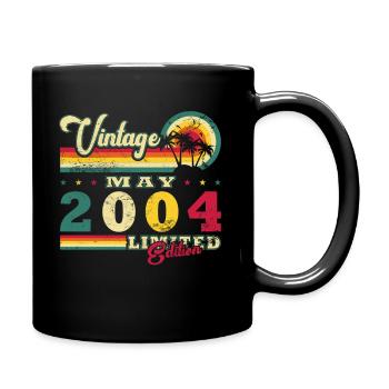 Geburtstag 2004 Mai 2004 Vintage 2004 Legende 04 - Tasse einfarbig - Schwarz - Rechts