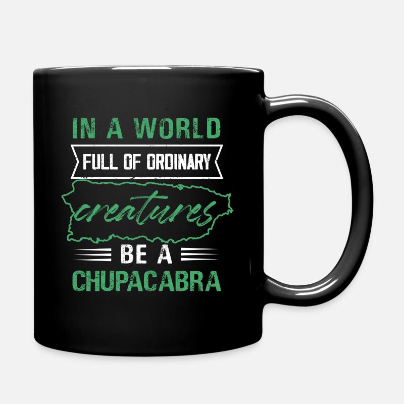 In A World Full Of Ordinary Creatures Be A - Tasse einfarbig - Schwarz