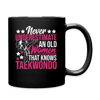 Ne sous-estimez jamais une vieille femme Taekwondo - Mug uni - noir - Droite