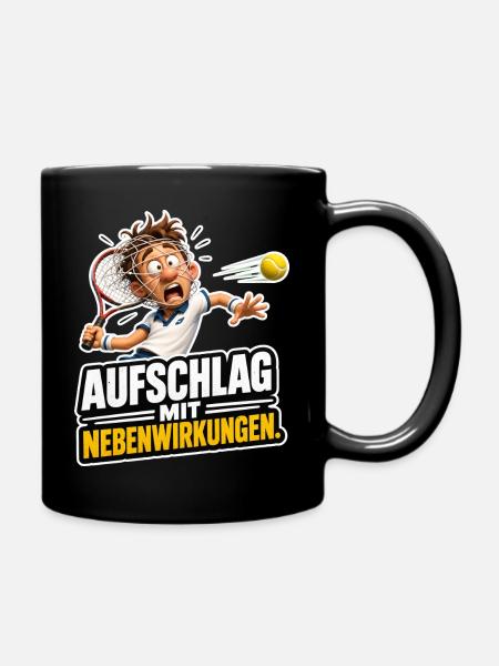 Tennis Aufschlag mit Nebenwirkungen Sport Humor - Tasse einfarbig - Schwarz