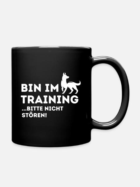 BIN IM TRAINING! Bitte nicht stören. - Tasse einfarbig - Schwarz