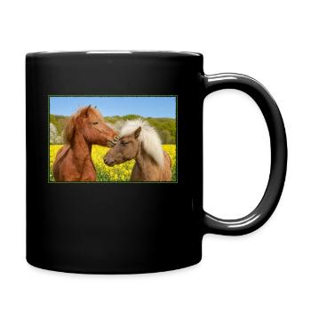 Zwei Islandpferde schmusen in einer Frühlingswiese - Tasse einfarbig - Schwarz - Rechts