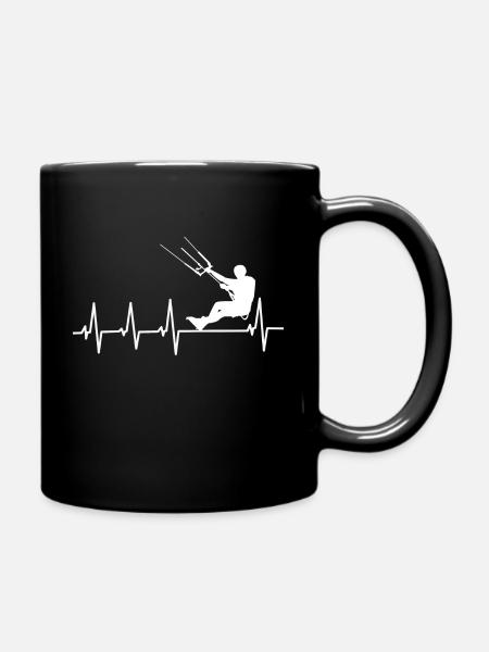 Mon cœur bat pour le kitesurf - Mug uni - noir