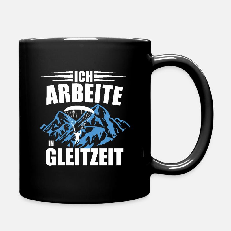 Ich arbeite in Gleitzeit _ Gleitschirmfliegen - Tasse einfarbig - Schwarz
