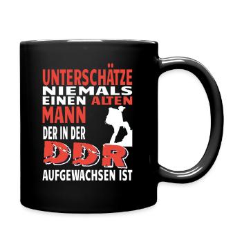 unterschätze niemals einen alten mann DDR - Tasse einfarbig - Schwarz - Rechts