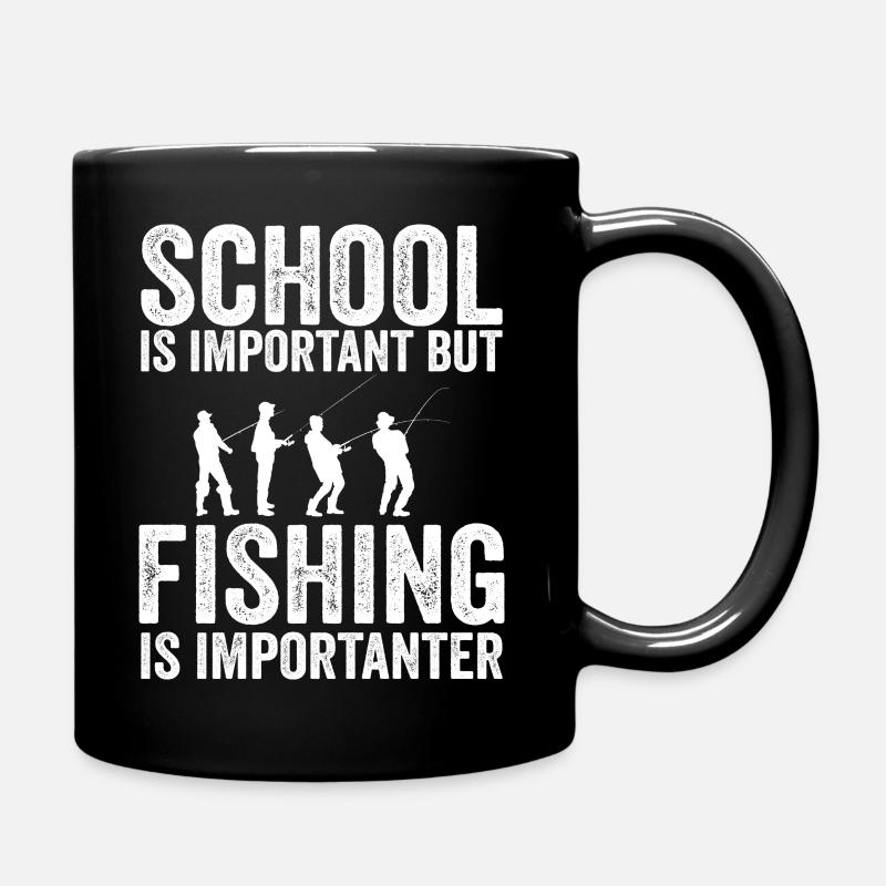 School is important but fishing is importanter - Mug uni - noir