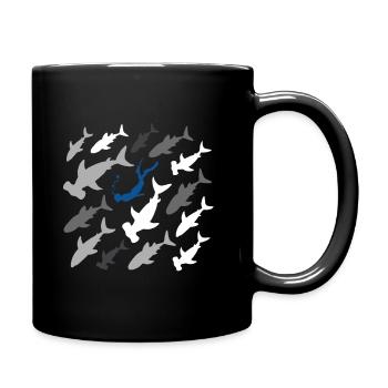 Haie mit Taucher Apnoetauchen Freitauchen Geschenk - Tasse einfarbig - Schwarz - Rechts