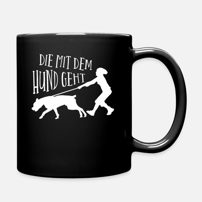 Hundebesitzerin, Die mit dem Hunde geht - Tasse einfarbig - Schwarz