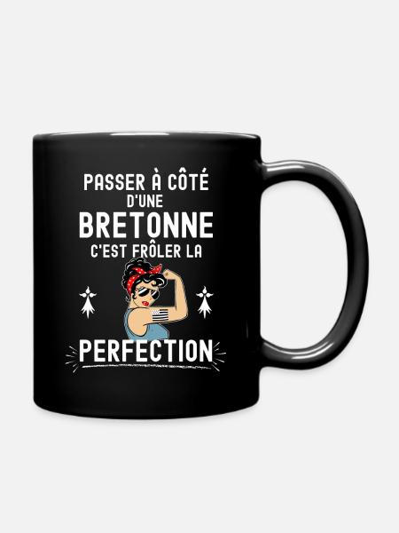 Bretagne Passer à coté d'une bretonne - Mug uni - noir