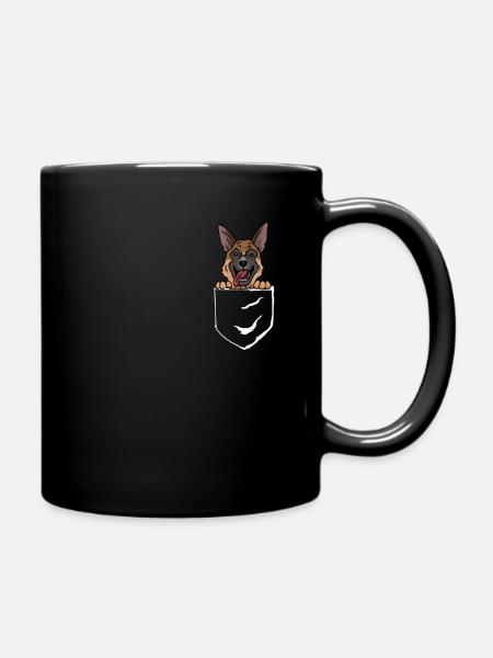 Deutscher Schäferhund in Brusttasche - Tasse einfarbig - Schwarz