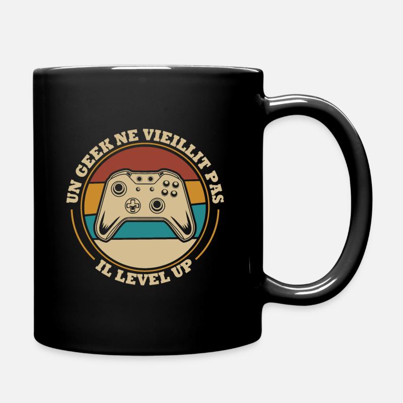 Un geek ne vieillit pas il level up - Mug uni - noir