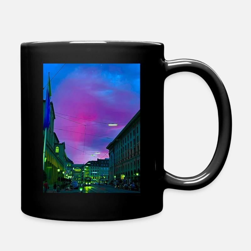Crazy sky - Tasse einfarbig - Schwarz