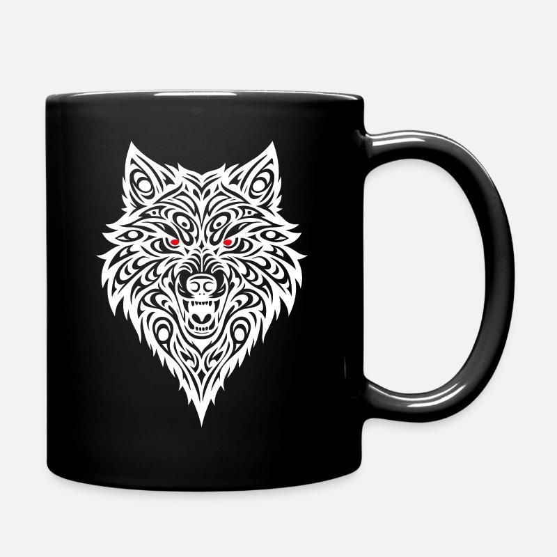 Geprägter Wolfkopf mit Tribal-Muster - Tasse einfarbig - Schwarz